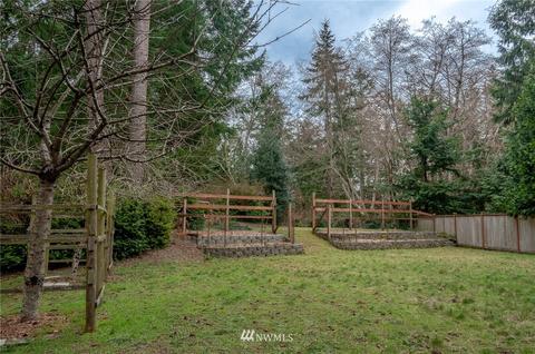 3653 Britzman Loop, Clinton, WA 98236 photo 3