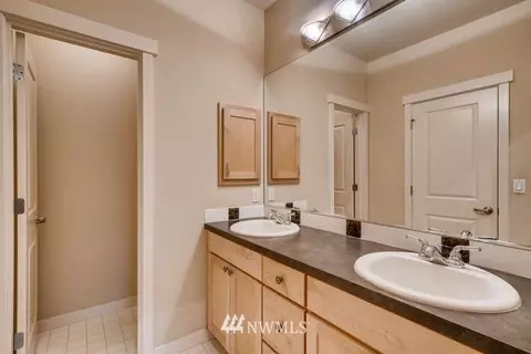 13824 N Creek Dr #1902, Mill Creek, WA 98012 photo 19