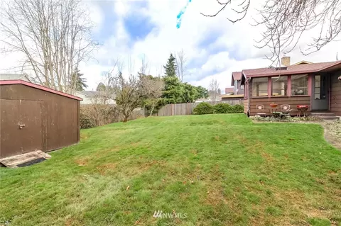 9222 9th Dr SE, Everett, WA 98208 photo 4