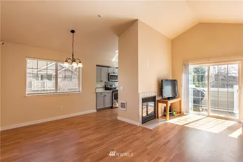 1522 196th St SE #D102, Bothell, WA 98012 photo 5