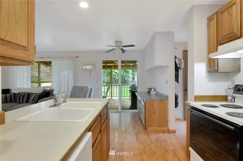 615 Harvest Rd, Bothell, WA 98012 photo 12