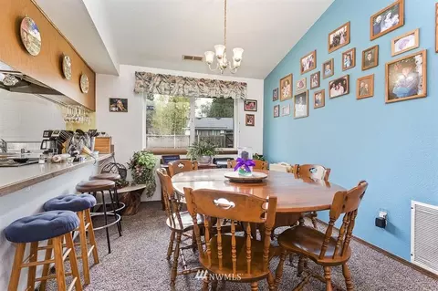 1125 Center Rd, Everett, WA 98204 photo 4