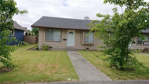 2202 Chestnut St, Everett, WA 98201 photo 2