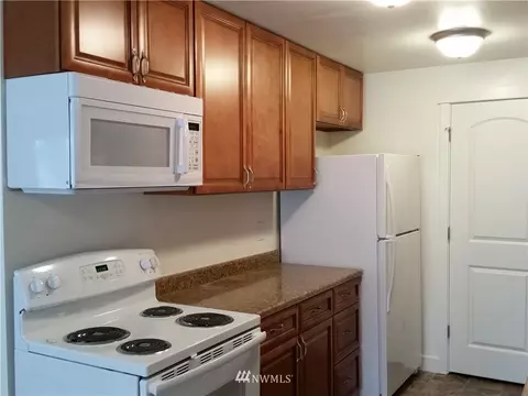 2202 Chestnut St, Everett, WA 98201 photo 5