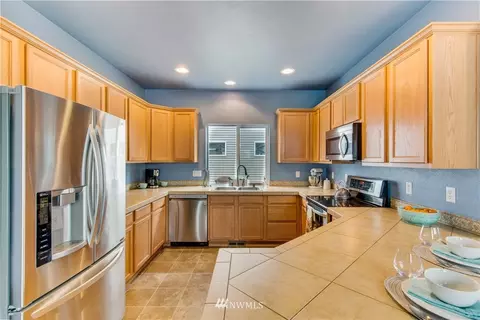 1604 181st St E, Spanaway, WA 98387 photo 9