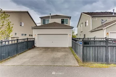 1604 181st St E, Spanaway, WA 98387 photo 3