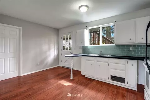 514 61st St SE, Everett, WA 98203 photo 3