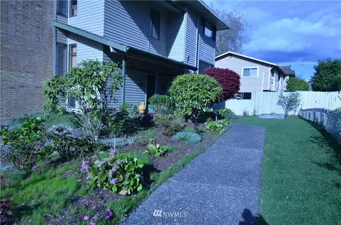 551 Elm Way, Edmonds, WA 98020 photo 5