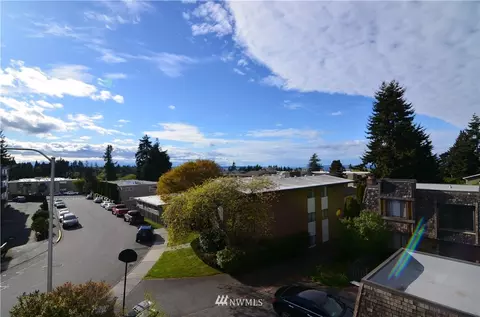 551 Elm Way, Edmonds, WA 98020 photo 1