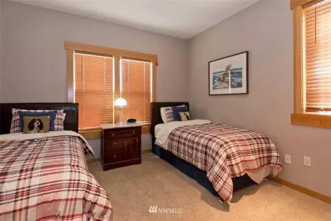 1456 W Hendrickson Rd, Sequim, WA 98382 photo 21