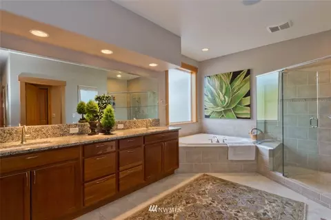 1456 W Hendrickson Rd, Sequim, WA 98382 photo 17