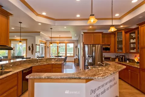 1456 W Hendrickson Rd, Sequim, WA 98382 photo 12