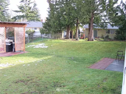 6015 Pebble Pl, Everett, WA 98203 photo 4