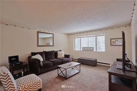 6015 Pebble Pl, Everett, WA 98203 photo 5