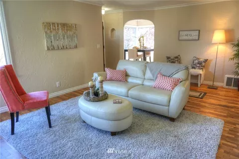 2606 Maple St, Everett, WA 98201 photo 8
