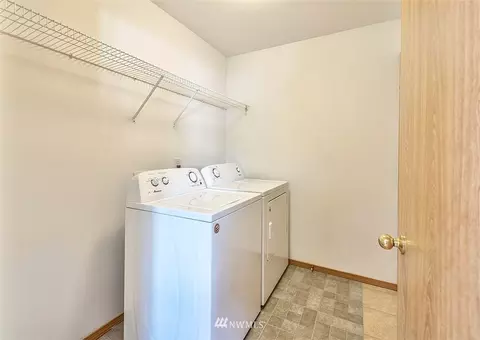 9019 4th Ave W, Everett, WA 98204 photo 8