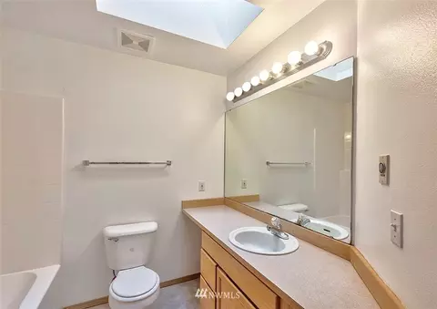 9019 4th Ave W, Everett, WA 98204 photo 9