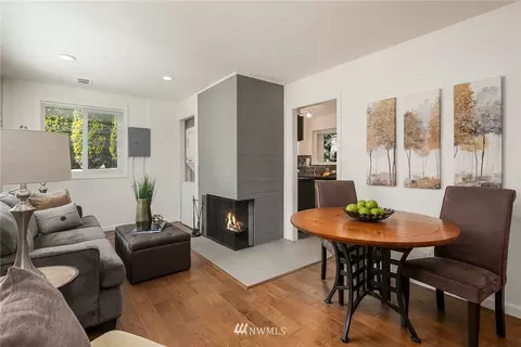 4232 Midvale Ave N, Seattle, WA 98103 photo 5