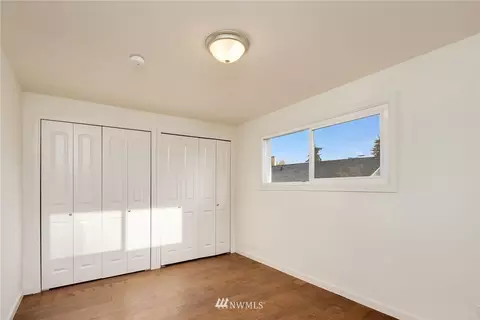 4232 Midvale Ave N, Seattle, WA 98103 photo 17