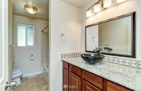 1233 232nd Pl SW, Bothell, WA 98021 photo 17