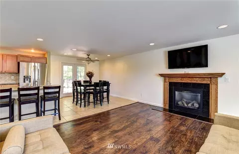 1233 232nd Pl SW, Bothell, WA 98021 photo 3