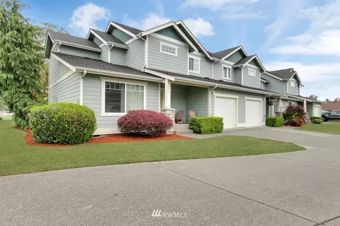 2740 Warner Ave, Enumclaw, WA 98022 photo 1