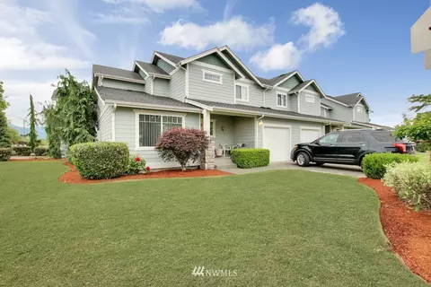 2790 Warner Ave, Enumclaw, WA 98022 photo 1