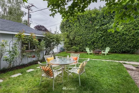 528 16th Ave E, Seattle, WA 98112 photo 3