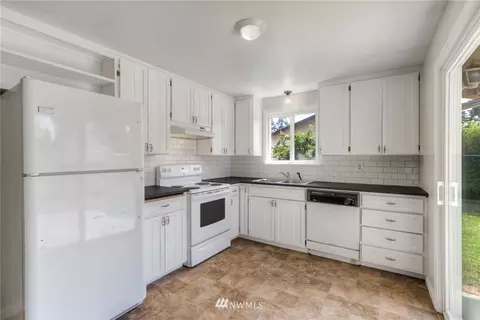 17404 11th Ave E, Spanaway, WA 98387 photo 8