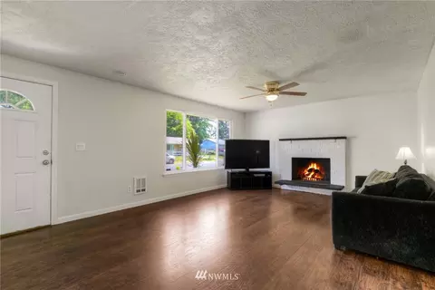 17404 11th Ave E, Spanaway, WA 98387 photo 5
