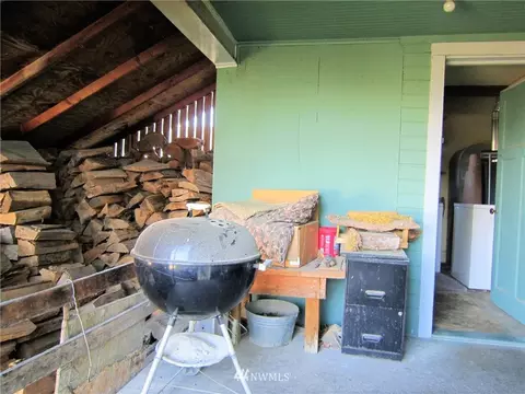 1325 Davis Ave, Enumclaw, WA 98022 photo 14