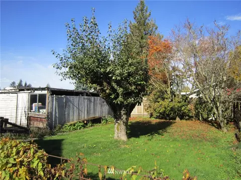 1325 Davis Ave, Enumclaw, WA 98022 photo 15