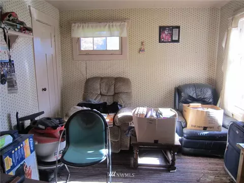 1325 Davis Ave, Enumclaw, WA 98022 photo 9