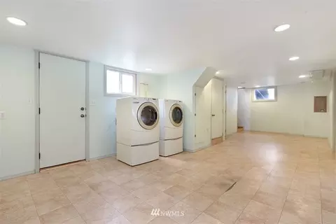 129 30th Ave E, Seattle, WA 98112 photo 17