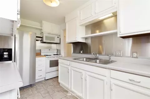 129 30th Ave E, Seattle, WA 98112 photo 10