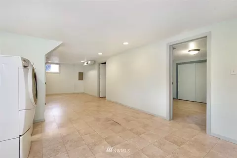 129 30th Ave E, Seattle, WA 98112 photo 18