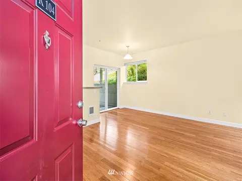 3915 243rd Pl SE #K104, Bothell, WA 98021 photo 2