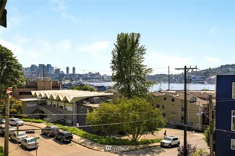 2004 Yale Ave E, Seattle, WA 98102 photo 16