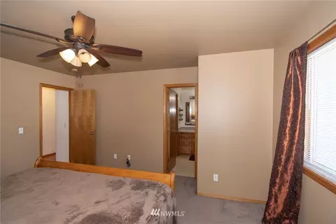 1609 185th St E, Spanaway, WA 98387 photo 15