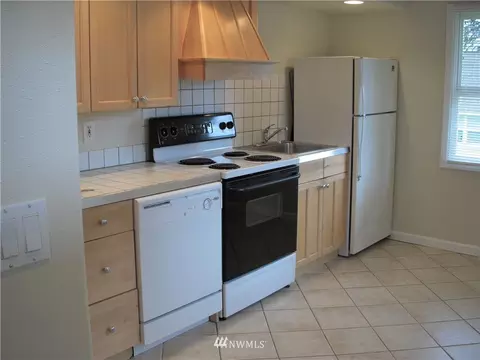 1003 52nd St SE, Everett, WA 98203 photo 6
