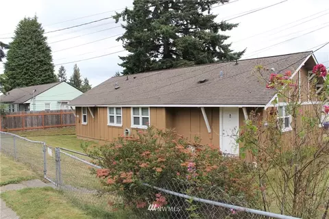 1009 52nd St SE, Everett, WA 98203 photo 2