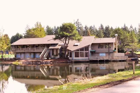 31 E Soderberg, Allyn, WA 98524 photo 24