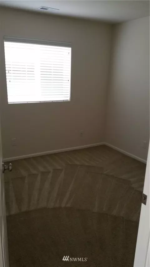 18016 16th Avenue Ct E, Spanaway, WA 98387 photo 14