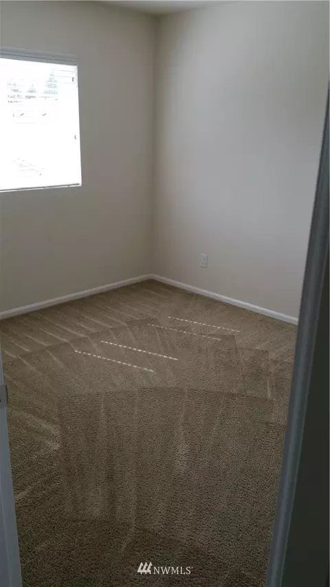18016 16th Avenue Ct E, Spanaway, WA 98387 photo 15
