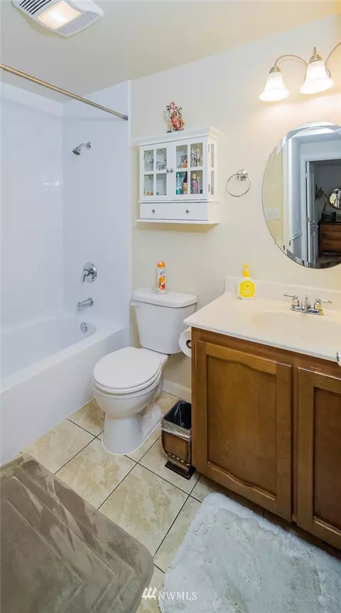 820 Cady Rd #E105, Everett, WA 98203 photo 4