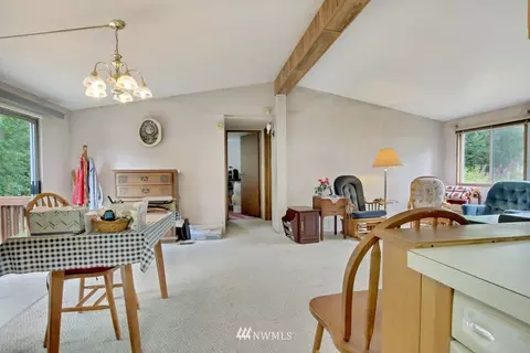 939 Tipsoo Loop N, Rainier, WA 98576 photo 7