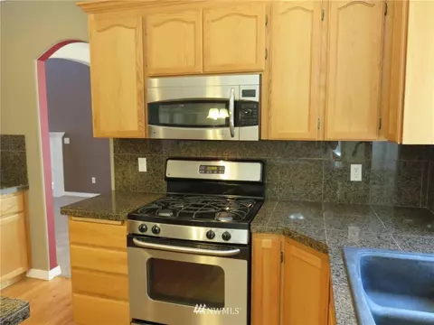20613 193rd Avenue Ct E, Orting, WA 98360 photo 9