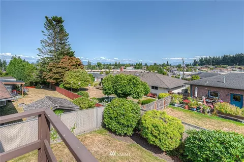 4869 Alpine Dr, Everett, WA 98203 photo 12