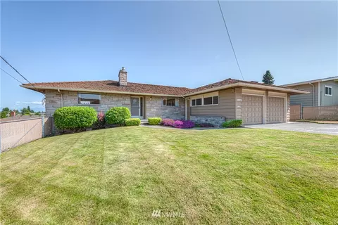 4869 Alpine Dr, Everett, WA 98203 photo 2