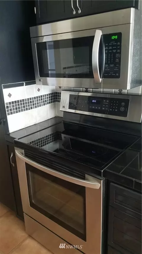 209 E Franklin Ave, Chelan, WA 98816 photo 7